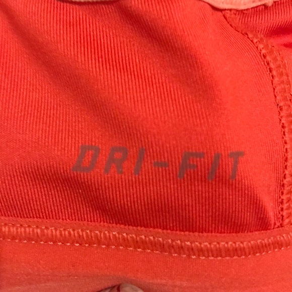 Sale only today 🛑Nike sport bra. - Picture 3 of 4